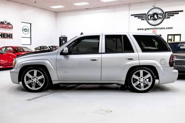 2006 Trailblazer SS - cars & trucks - by owner - vehicle automotive... for sale in Miami, FL – photo 3