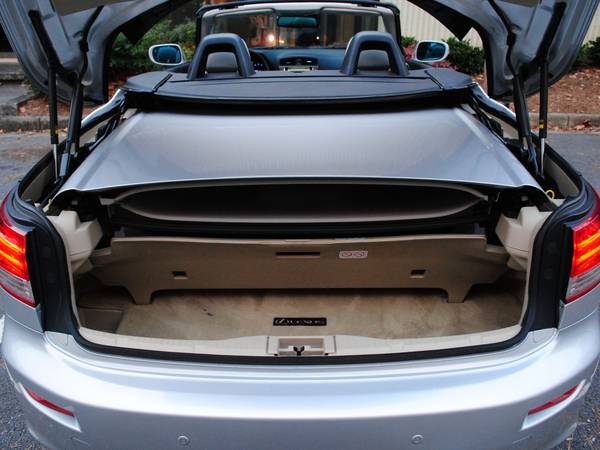 2011 Lexus IS 350C Luxury w/Navigation Park Assist for sale in Atlanta, GA – photo 18
