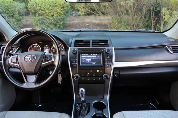 2015 TOYOTA CAMRY SE - - by dealer - vehicle for sale in Manassas, MD – photo 11