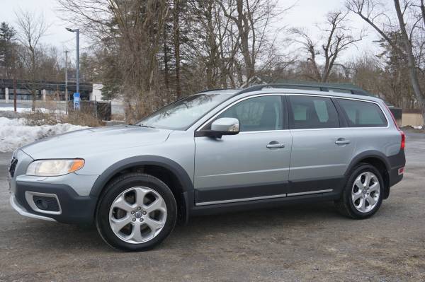2011 VOLVO XC70 T6 AWD - - by dealer - vehicle for sale in Hawley , PA – photo 3