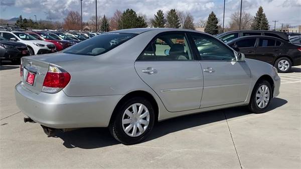 2006 Toyota Camry LE sedan Silver - - by dealer for sale in Longmont, CO – photo 11