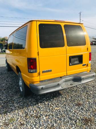 nice 2007 ford e-250 3/4 ton work van -low miles for sale in Ticonderoga, VT – photo 4