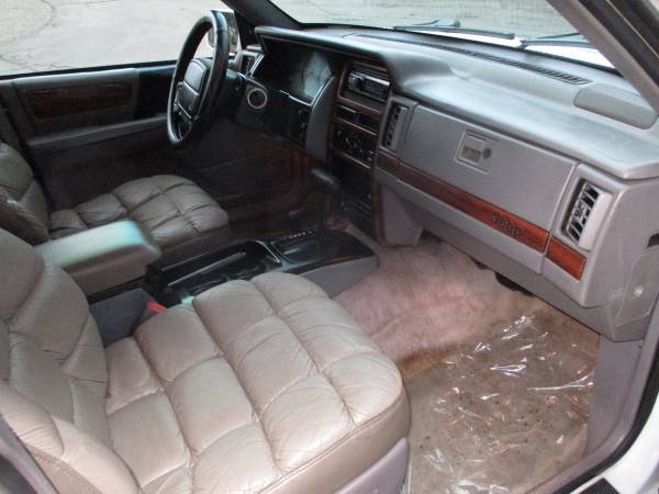 1994 Jeep Grand Cherokee Limited, 4x4, auto, 5 2V8, smog, loaded for sale in Sparks, NV – photo 12