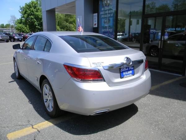 2012 Buick LaCrosse 3.6L V6 LUXURY SEDAN WITH PREMIUM PACKAGE 1 for sale in Plaistow, NH – photo 8
