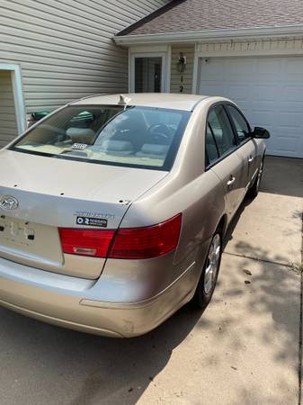 Hyundai Sonata 2010 - cars & trucks - by owner - vehicle automotive... for sale in Derby, KS – photo 6