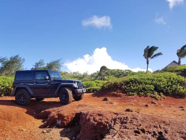 2015 Excellent condition Jeep Wrangler Willy 4x4 Rubicon Package -... for sale in Kahului, HI – photo 6