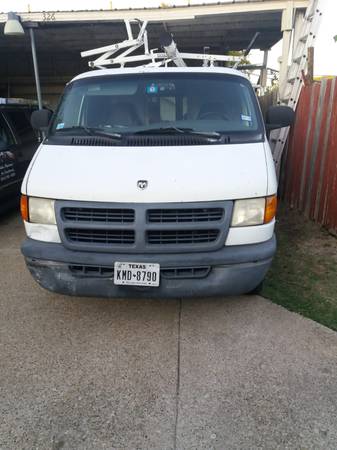 Truck / Dodge Ram 3500 Van 1999 for sale in Garland, TX – photo 3