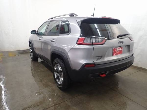 2019 Jeep Cherokee Trailhawk - - by dealer - vehicle for sale in Perham, MN – photo 23