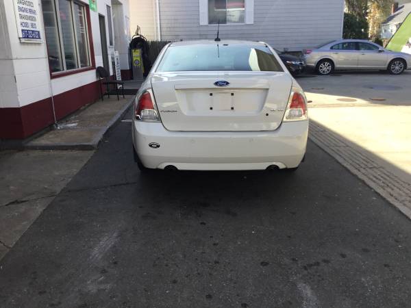 2009 FORD FUSION SE - cars & trucks - by dealer - vehicle automotive... for sale in Roslindale, MA – photo 4