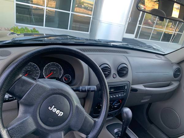 2005 JEEP LIBERTY GREAT CONDITION for sale in Las Vegas, NV – photo 4