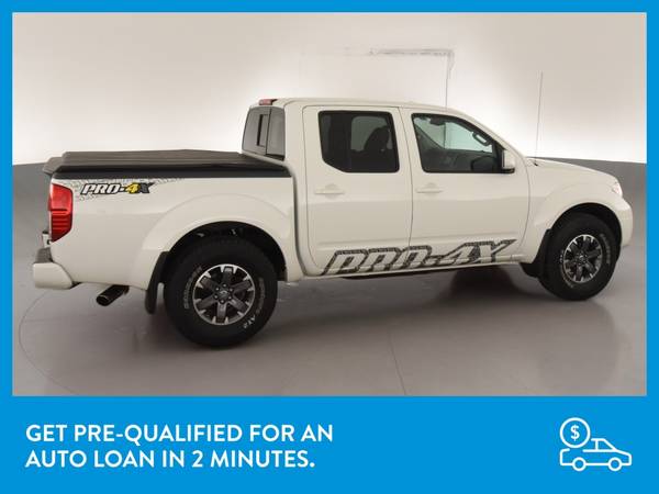 2016 Nissan Frontier Crew Cab PRO-4X Pickup 4D 5 ft pickup White for sale in Columbia, SC – photo 9