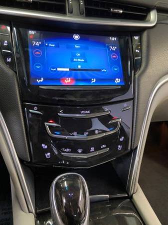 2014 Cadillac XTS Premium - cars & trucks - by dealer - vehicle... for sale in Springfield, MO – photo 18