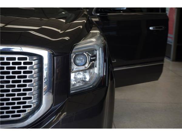 2015 GMC Yukon Denali Sport Utility 4D WE CAN BEAT ANY RATE IN TOWN! for sale in Sacramento , CA – photo 11