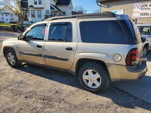 2004 Chevy Trailblazer EXT, 4x4, Rear DVD, 3rd row seat! - cars &... for sale in Plymouth, WI – photo 2