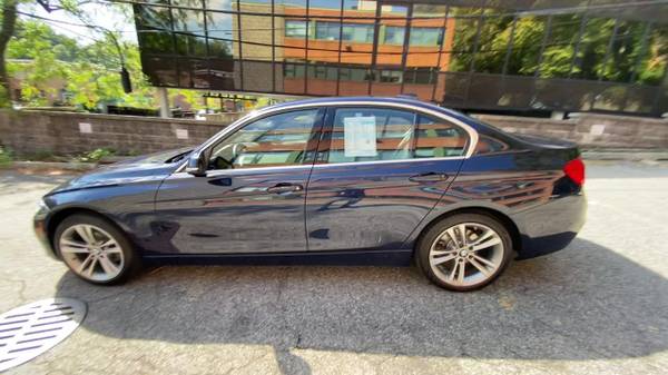 2017 BMW 330i xDrive - - by dealer - vehicle for sale in Great Neck, NY – photo 11