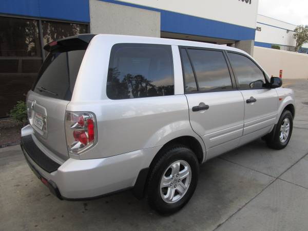 2006 Honda Pilot 🔹One Owner🔹Super clean🔹Drive Exellent 🔹 - cars &... for sale in Valencia, CA – photo 4