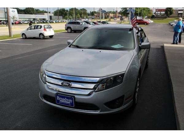 2010 Ford Fusion sedan SE Green Bay for sale in Green Bay, WI – photo 8