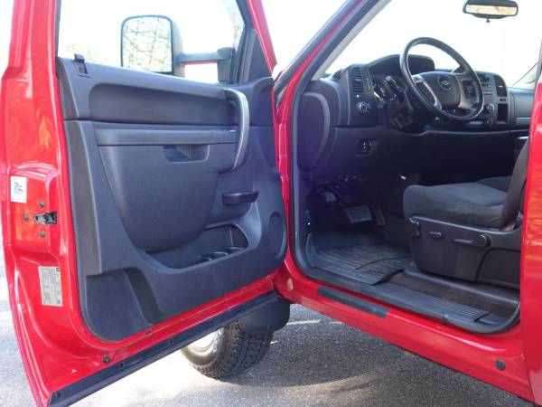 2014 Chevrolet Silverado 2500HD Duramax Reg Cab LT 4WD - cars & for sale in Derry, ME – photo 10