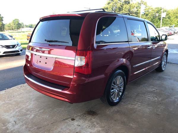 2013 Chrysler Town Country Touring-L for sale in Martin, TN – photo 8