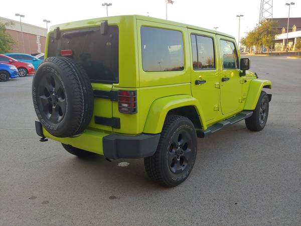 2016 JEEP WRANGLER UNLIMITED SAHARA ONLY 31,200 MILES! HARD TOP! -... for sale in Norman, KS – photo 3