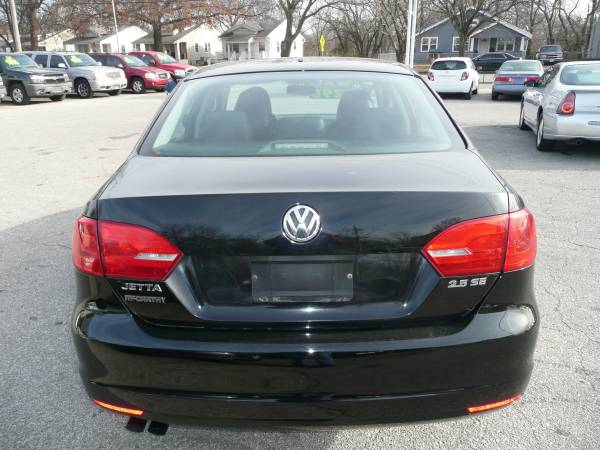 2012 VOLKSWAGON JETTA - cars & trucks - by dealer - vehicle... for sale in KCMO, MO – photo 5