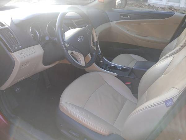 ))))) 2011 HYUNDAI SONATA GLS ((((( "Vogue Package Nice Car" - cars... for sale in Country Club Hills, IL – photo 9