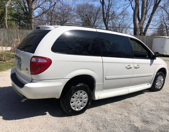 CHRYSLER VMI WHEELCHAIR VAN - - by dealer for sale in Other, WI – photo 8
