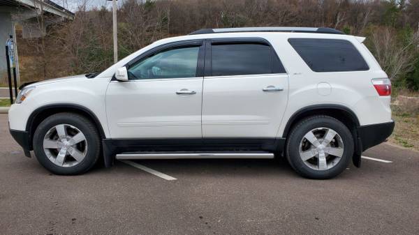 2011 GMC Acadia SLT AWD - - by dealer - vehicle for sale in Eau Claire, WI – photo 16