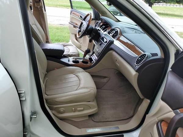2012 Buick Enclave Premium, Great Condition, 97k miles, 3rd Row... for sale in Pflugerville, TX – photo 14