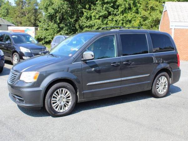 2011 Chrysler Town Country Touring-L - cars & trucks - by dealer -... for sale in Charlottesville, VA – photo 3
