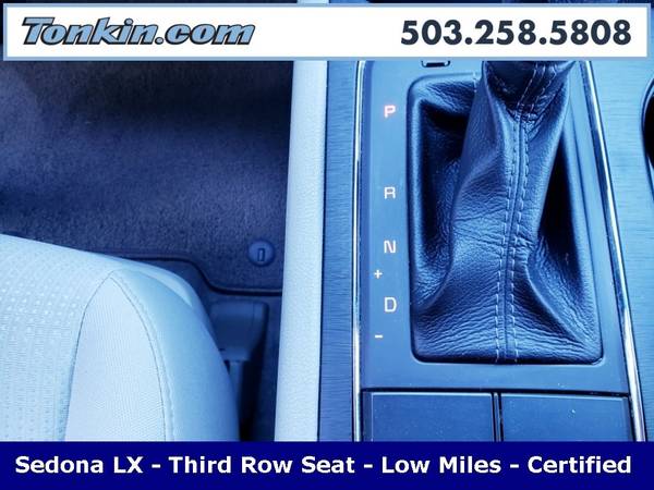 2017 Kia Sedona LX Passenger Van Certified for sale in Gladstone, OR – photo 21
