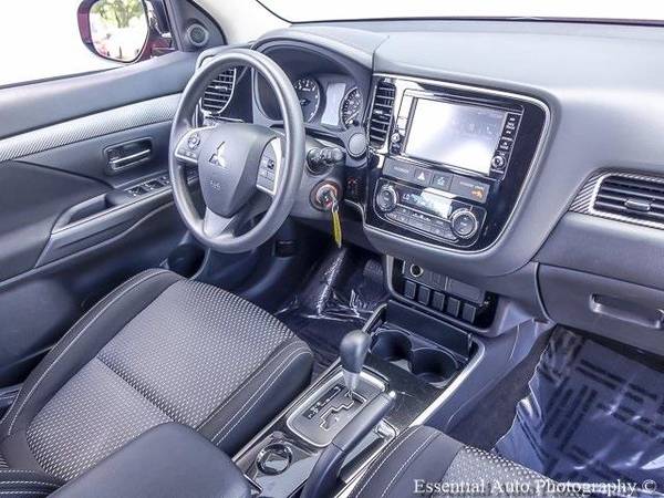 2018 Mitsubishi Outlander SUV ES - Red for sale in Homewood, IL – photo 22