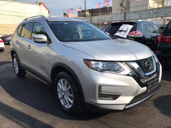 2018 Nissan Rogue FWD SV for sale in Jamaica, NY – photo 2