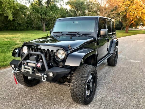 2013 Jeep Wrangler unlimited lifted for sale in Houston, TX – photo 3