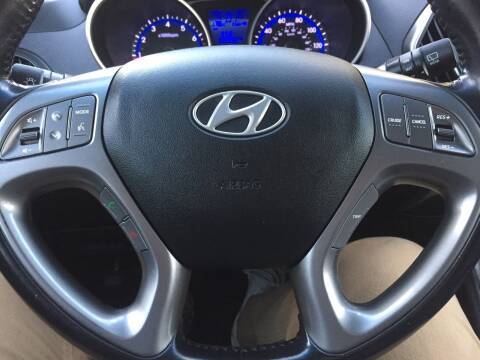$10,999 2014 Hyundai Tucson Limited AWD *104k Miles, SUPER CLEAN,... for sale in Belmont, MA – photo 12