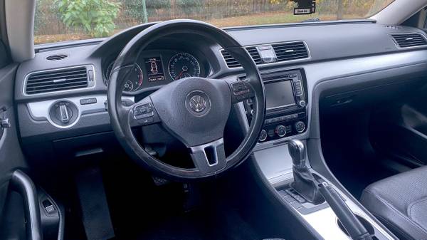 LEATHER INTERIOR, CLEAN 2013 Volkswagen Passat SE - cars & trucks -... for sale in dallas, GA – photo 15