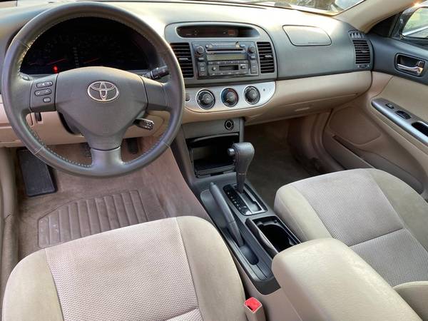 2005 Toyota Camry SE - - by dealer - vehicle for sale in Warwick, RI – photo 5
