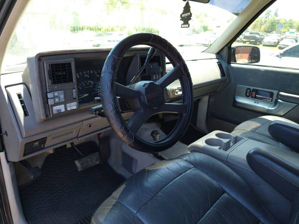 1993 Chevrolet k1500 Blazer - - by dealer - vehicle for sale in Swannanoa, NC – photo 5