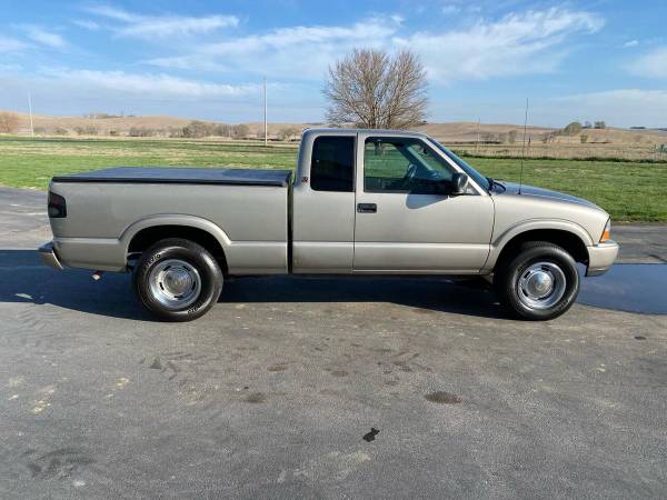 2001 GMC Sonoma SLS 2dr Extended Cab 4WD SB 1 Country Dealer-SEE for sale in Ponca, NE – photo 6