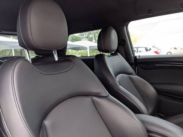 2017 MINI Hardtop 2 Door Cooper S SKU: H3B93361 Hatchback - cars & for sale in Fort Worth, TX – photo 22
