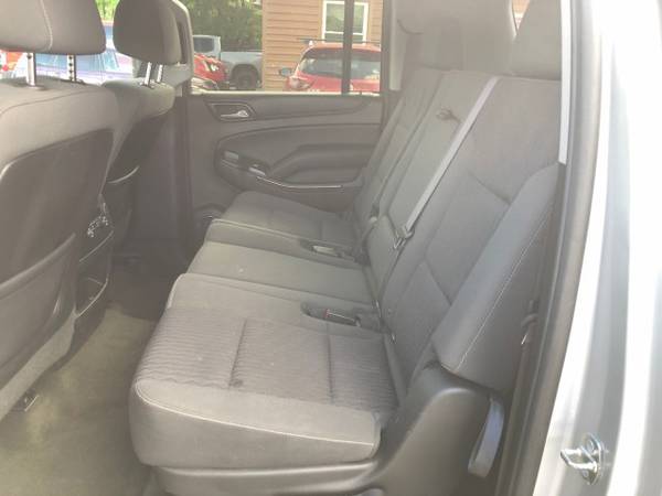 Chevrolet Suburban 4wd LS SUV Used Chevy Truck 8 Passenger Seating for sale in Columbia, SC – photo 12