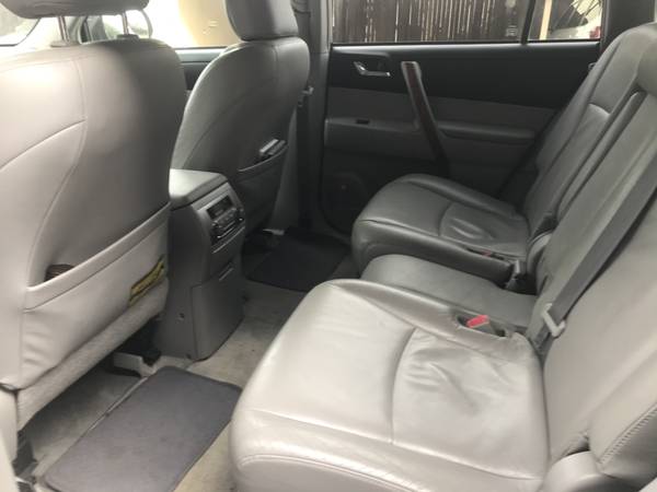 2008 Toyota Highlander Limited - cars & trucks - by owner - vehicle... for sale in San Rafael, CA – photo 8
