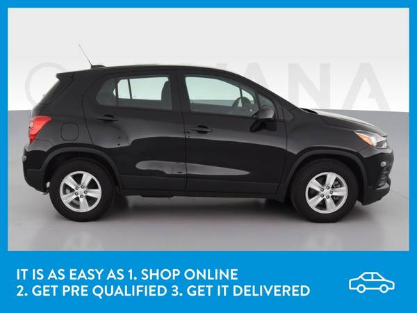 2020 Chevy Chevrolet Trax LS Sport Utility 4D hatchback Black for sale in Charlottesville, VA – photo 10