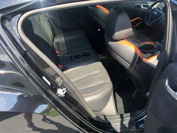 2016 Hyundai Veloster 3dr Cpe Man Turbo w/Orange Accent - cars & for sale in Pinckneyville, IN – photo 14