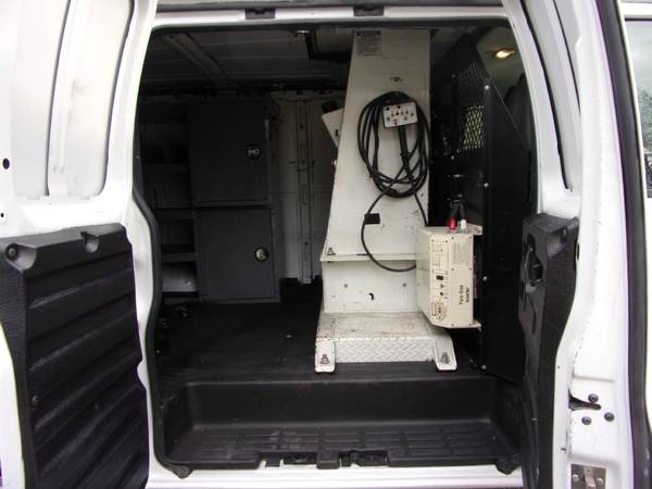 2007 Chevrolet Express Cargo Van RWD 3500 135 - cars & trucks - by... for sale in New Oxford, MD – photo 18
