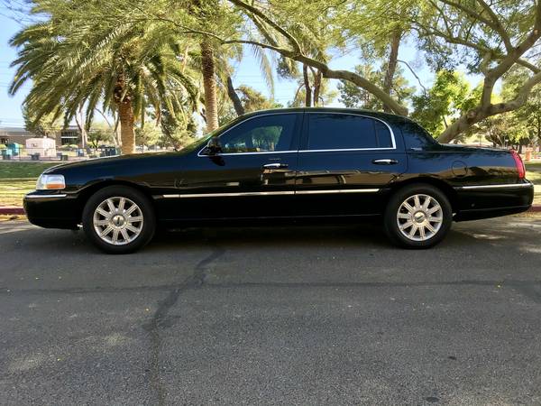 2006 Lincoln Town Car for sale in Tucson, AZ – photo 2