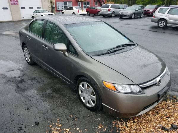 08 civic 4dr only 154k/no rust no dents - - by dealer for sale in Montgomery, NY – photo 4