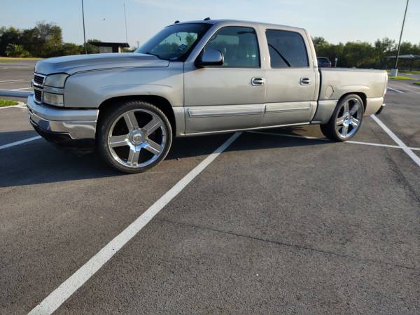 Chevrolet Silverado - cars & trucks - by owner - vehicle automotive... for sale in San Juan, TX – photo 6