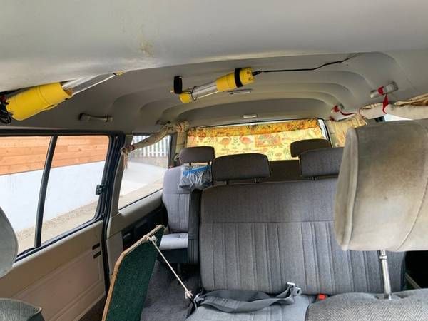 1989 Toyota Van 4x4 excellent condition - cars & trucks - by owner -... for sale in Los Angeles, CA – photo 10