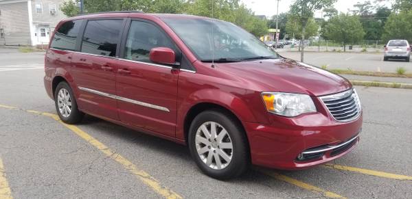 2013 CHRYSLER TOWN AND COUNTRY for sale in Lowell, MA – photo 4